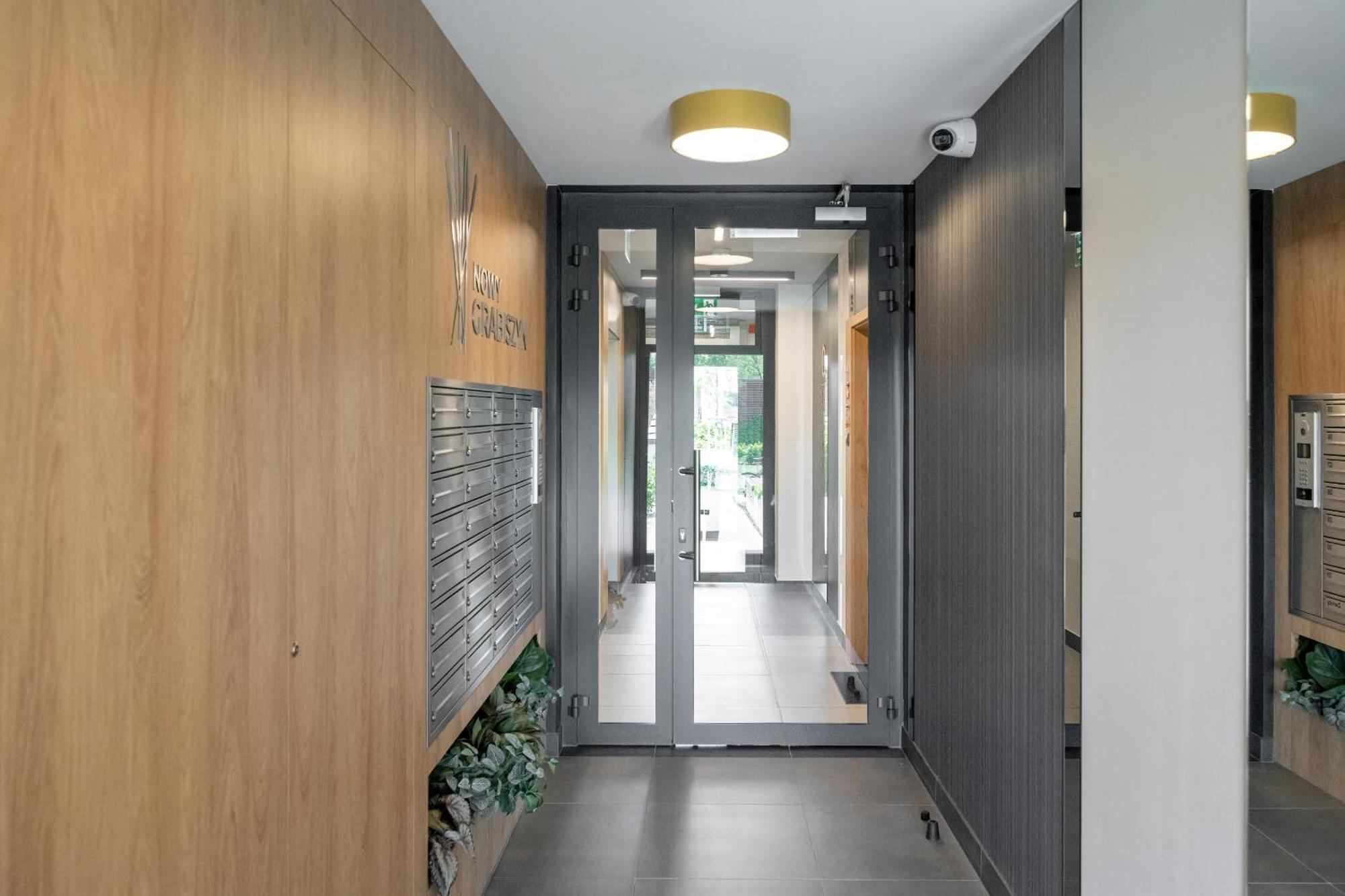 Miedziana Bright Apartment With Balcony And Parking Wroclaw By Noclegi Renters Exterior photo